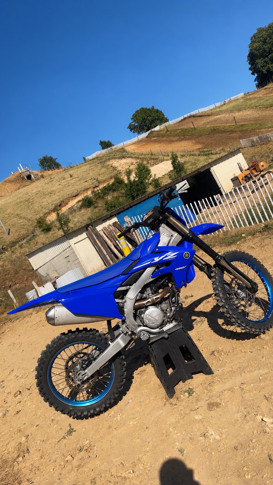 Avant — simulation de la moto sans kit